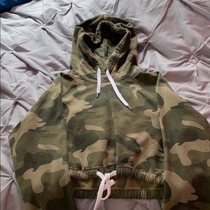 Green Camo Cropped Hoodie